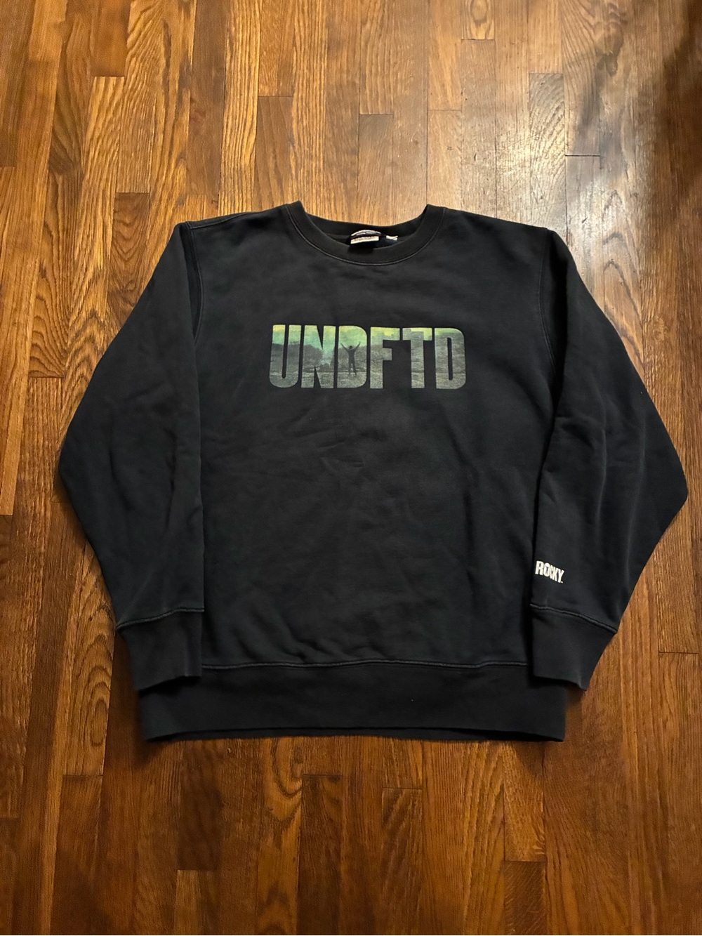 Undefeated x rocky sweatshirt size XXL